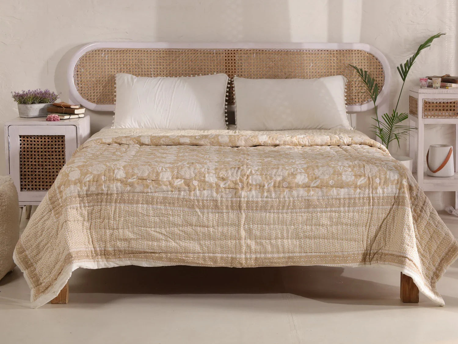All Season Jaipuri Quilt | 100% Pure Cotton | Block Print | Double Bed - Narmada